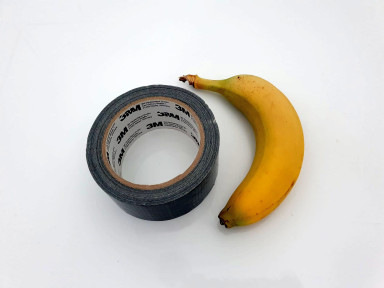 Hoffentlich zum letzten Mal: Eine Banane allein macht noch keine Kunst. Foto Stefan Kobel